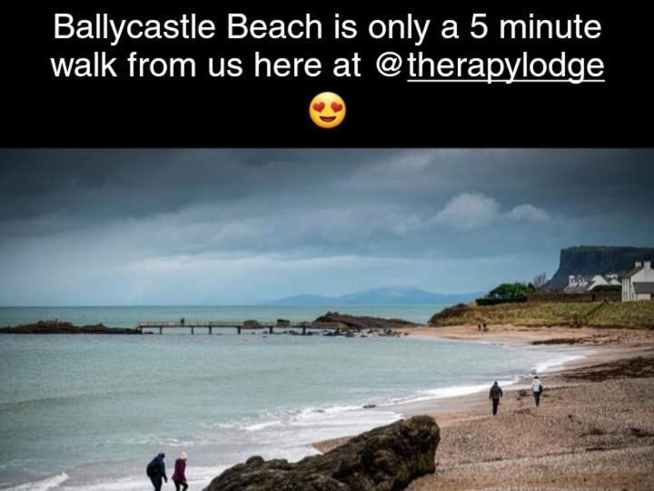 Therapy Lodge Ballycastle Ngoại thất bức ảnh