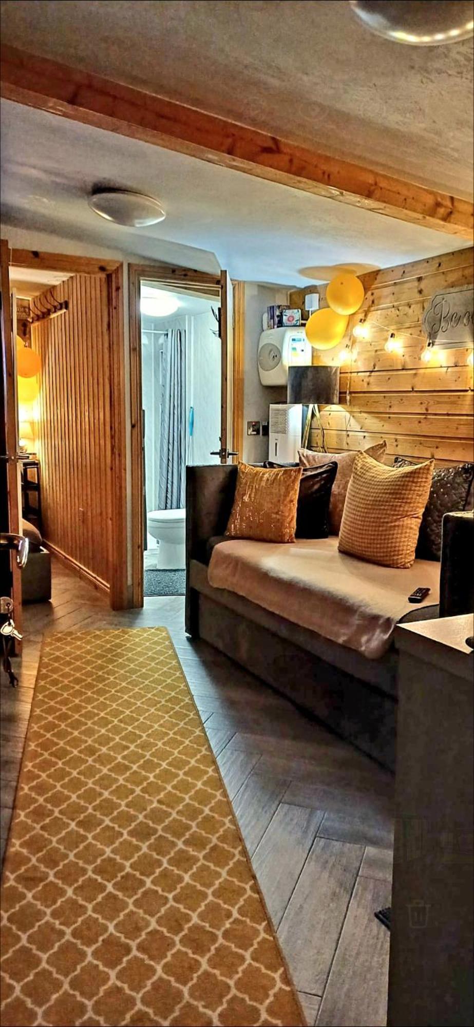 Therapy Lodge Ballycastle Phòng bức ảnh