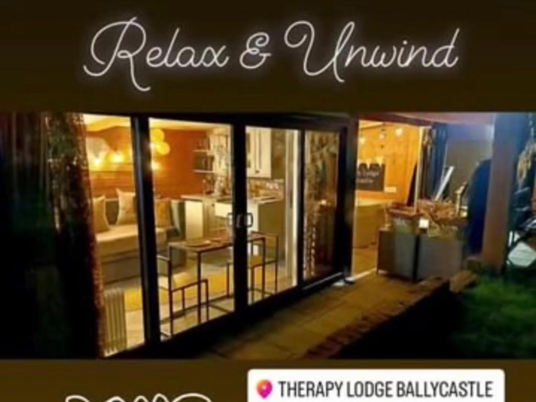 Therapy Lodge Ballycastle Phòng bức ảnh